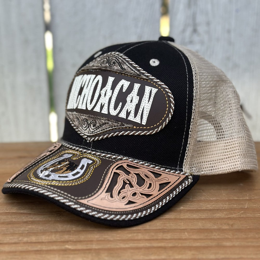 Gorra Negra y Beige de Michoacán con Bordado de Herradura
