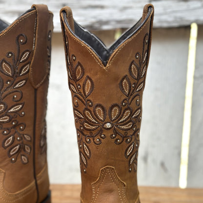 Bota Vaquera Tan con Bordado Floral para Mujer | SB-Margie (5)