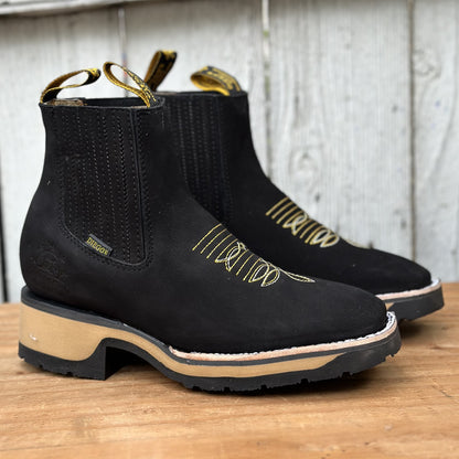 Botin Vaquero de Nobuck Negro con Suela de Goma para Hombre | DB-755