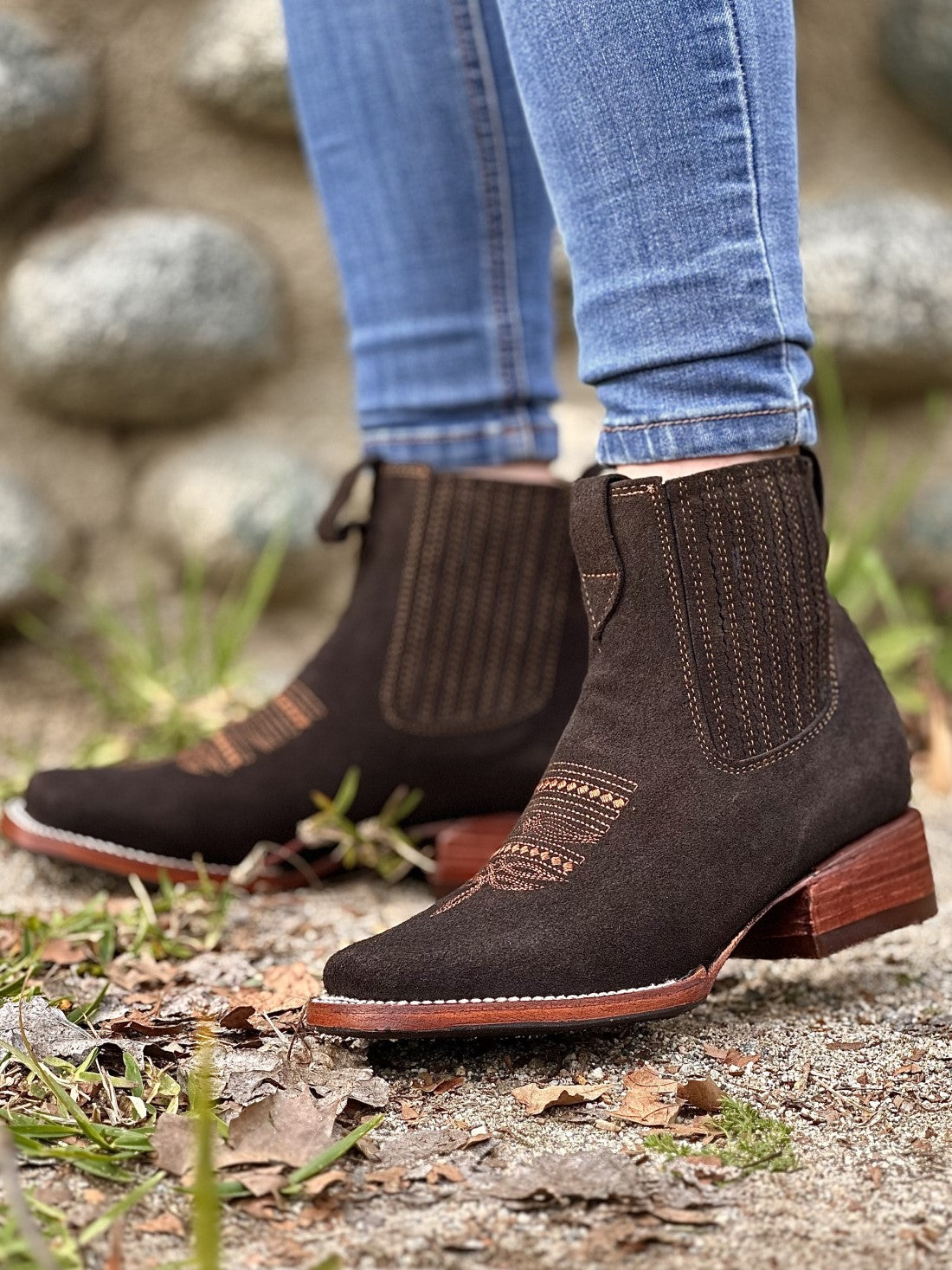 Botín Pepe Menargues Catálogo Botas Vaqueras De Gamuza BOTA