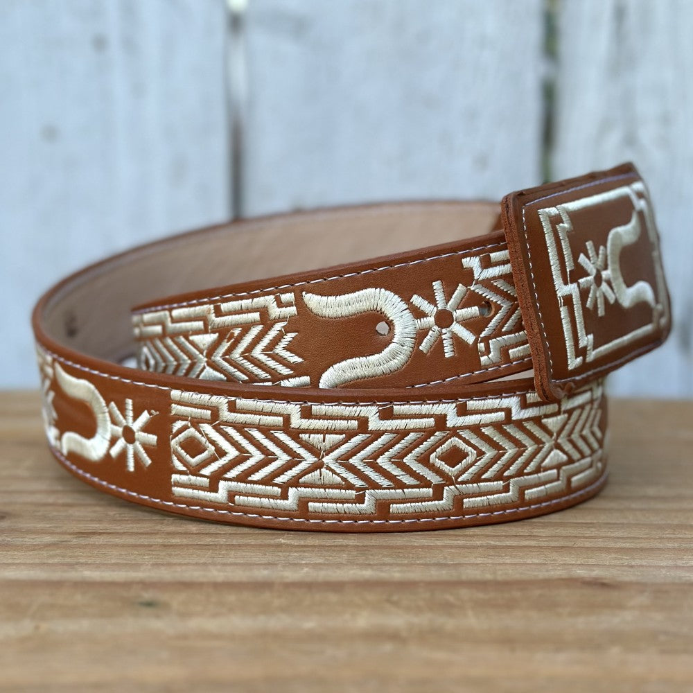 Cinturón Vaquero "Espuela" Color Natural con Bordado para Hombre | 1 1/2" de Ancho (4)