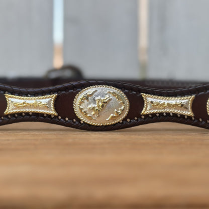 Cinturón Vaquero con Conchos de Alpaca en Color Café Oscuro