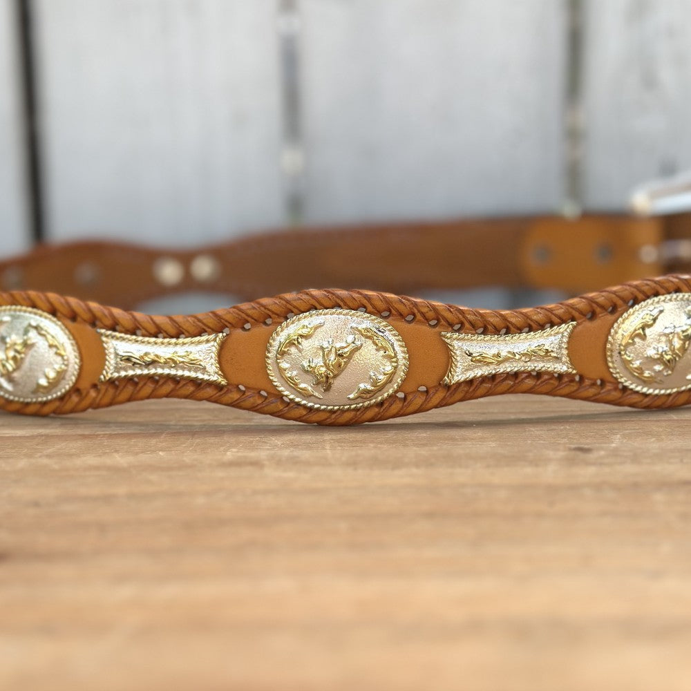 Cinturón Vaquero con Conchos de Alpaca en Color Miel - Cinturones Vaqueros Mexicanos (2)