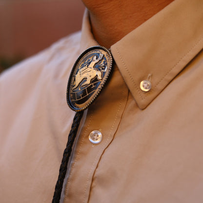 Corbatin Ovalado Negro con Jinete y Toro Dorado - Corbatines Vaqueros para Hombre (4)