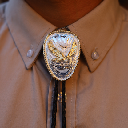 Corbatin Ovalado Plateado con Aguila Dorada - Corbatines Vaqueros para Hombre