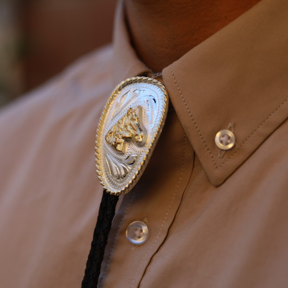 Corbatin Ovalado Plateado con Cabeza de Caballo - Corbatines Vaqueros para Hombre