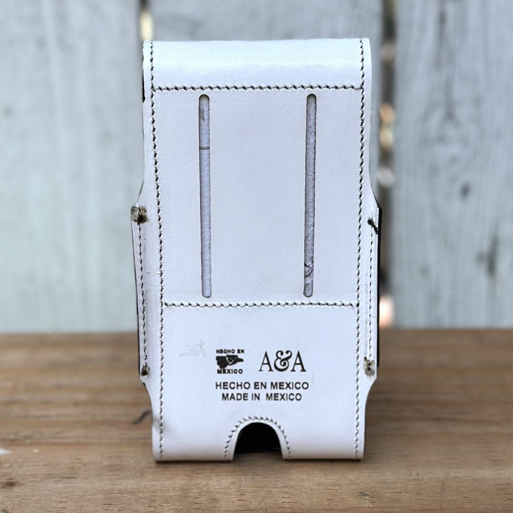 Funda Vaquera para Teléfono “Horses” de Piel Cortada a Láser (3)