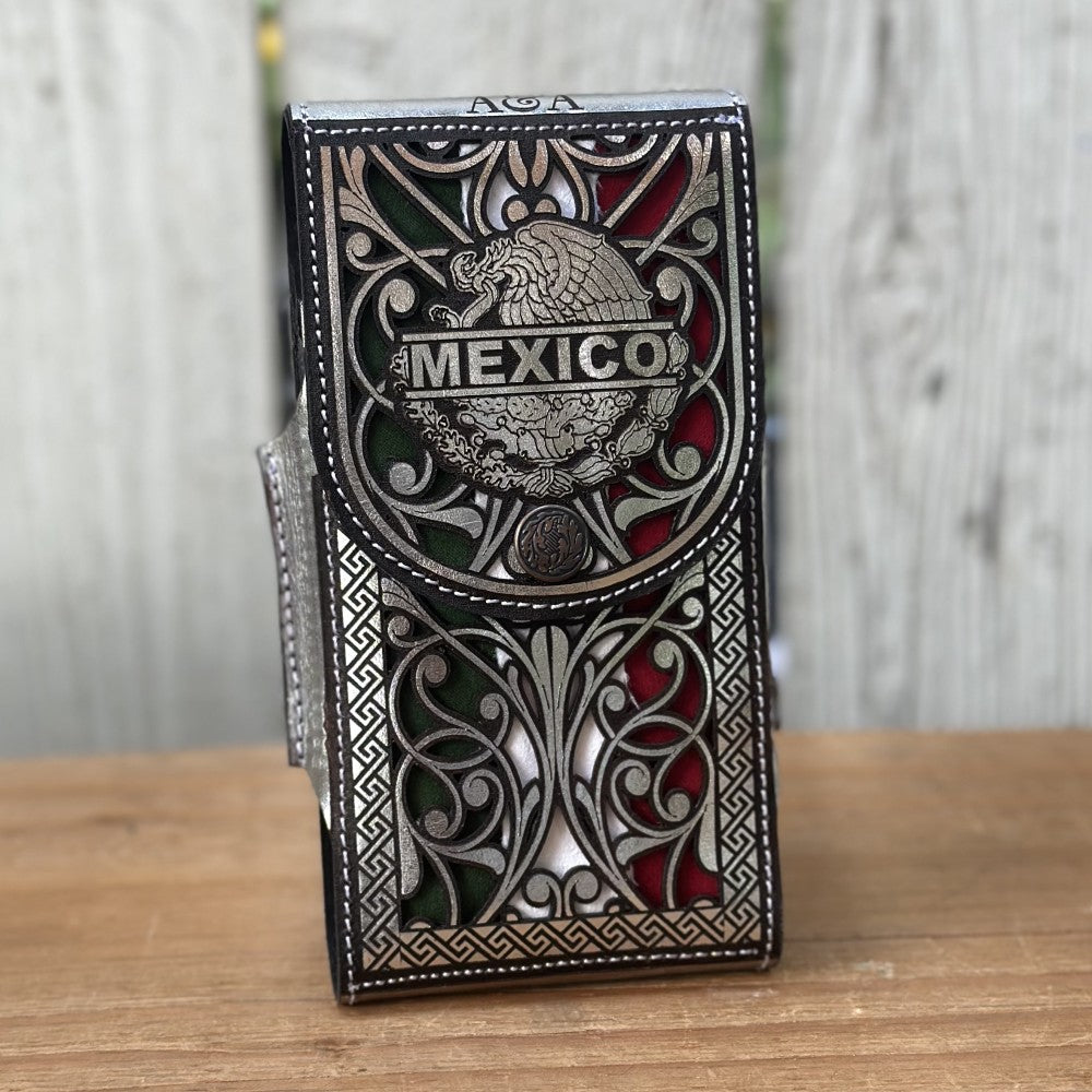 Funda Vaquera para Teléfono “México Tricolor” Plateada de Piel Cortada a Láser