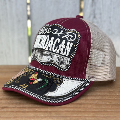 Gorra Burgundy y Beige de Michoacan con Bordado de Gallo | Gorras Mexicanas Artesanales