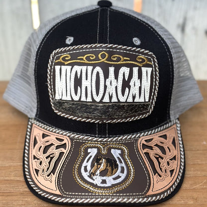 Gorra Negra y Beige de Michoacán con Bordado de Herradura #2