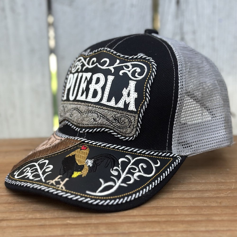Gorra Negra y Gris de Puebla con Bordado de Gallo