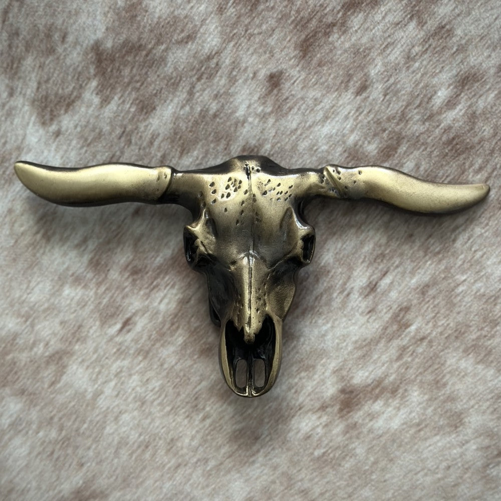 Hebilla Vaquera “Antique Brass Horn” en Forma de Calavera de Toro - Hebillas Vaqueras Mexicanas