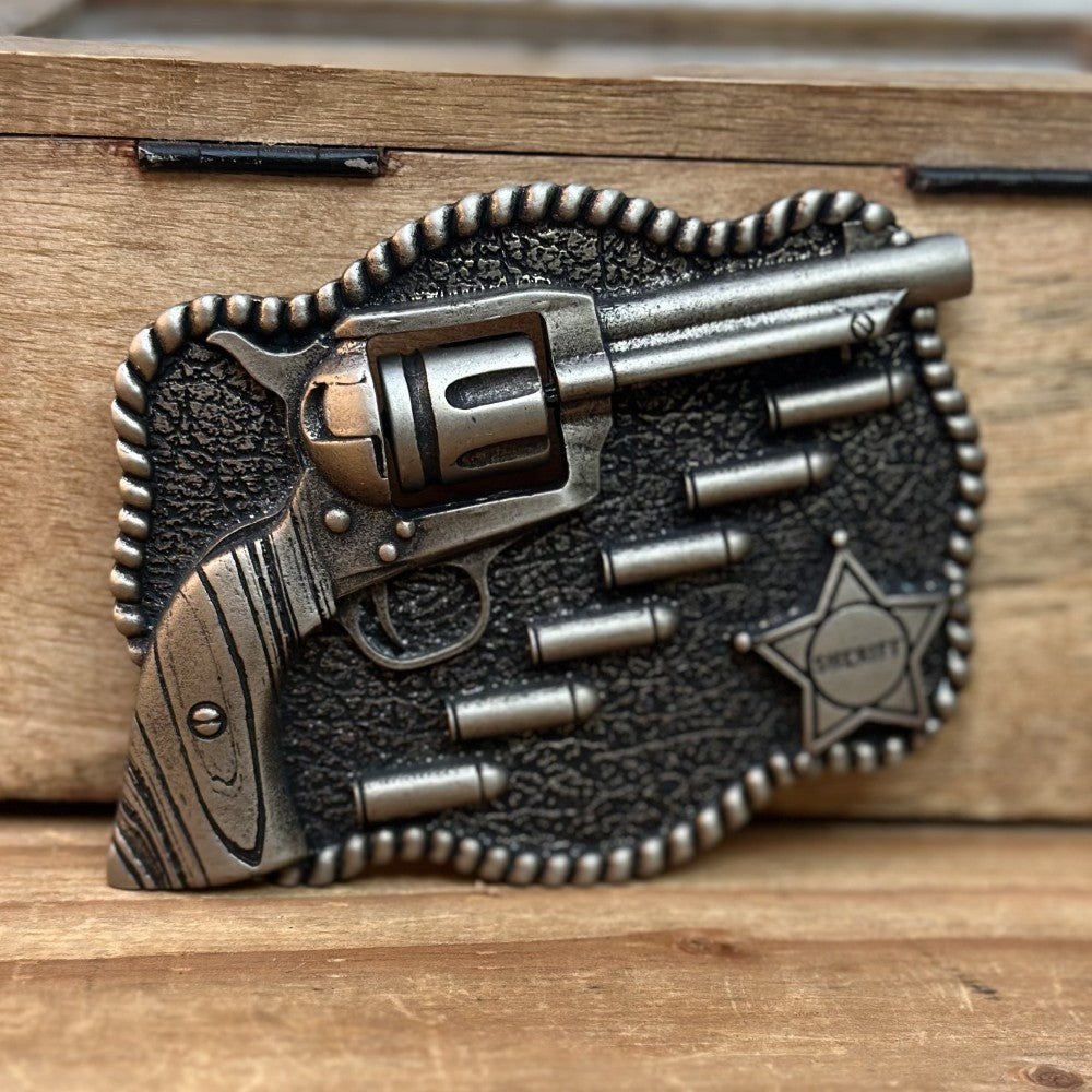 Hebilla Vaquera “El Pistolero” con Revólver de Tambor Giratorio - Hebillas Vaqueras para Cinturon (3)