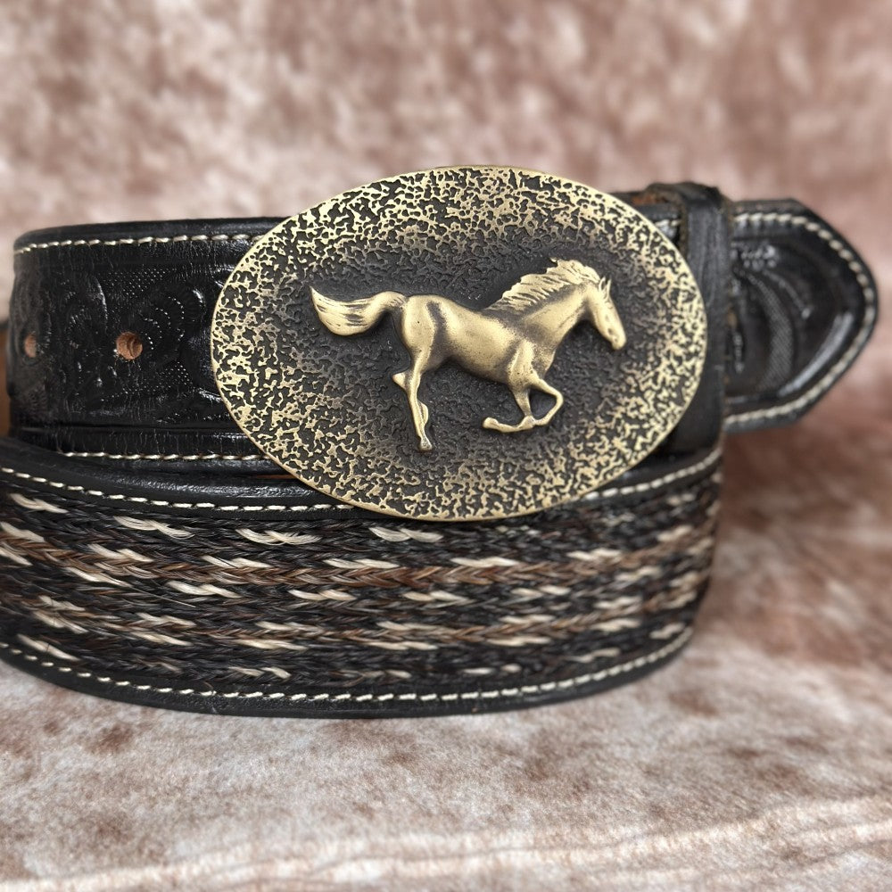 Hebilla Vaquera “El Potro Dorado” Ovalada con Caballo en Relieve - Hebillas Vaqueras Mexicanas para Cinturon (3)
