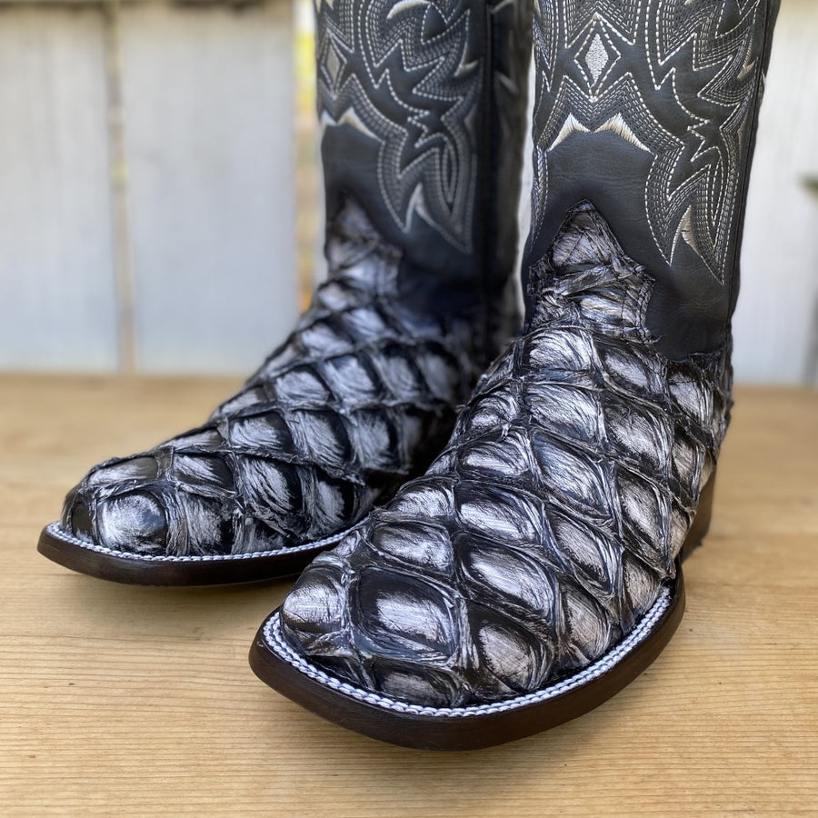 JB-761 Orix - Original Pirarucu Boot for Men - Pirarucu Boot â Bota Exotica Western Wear - Amor